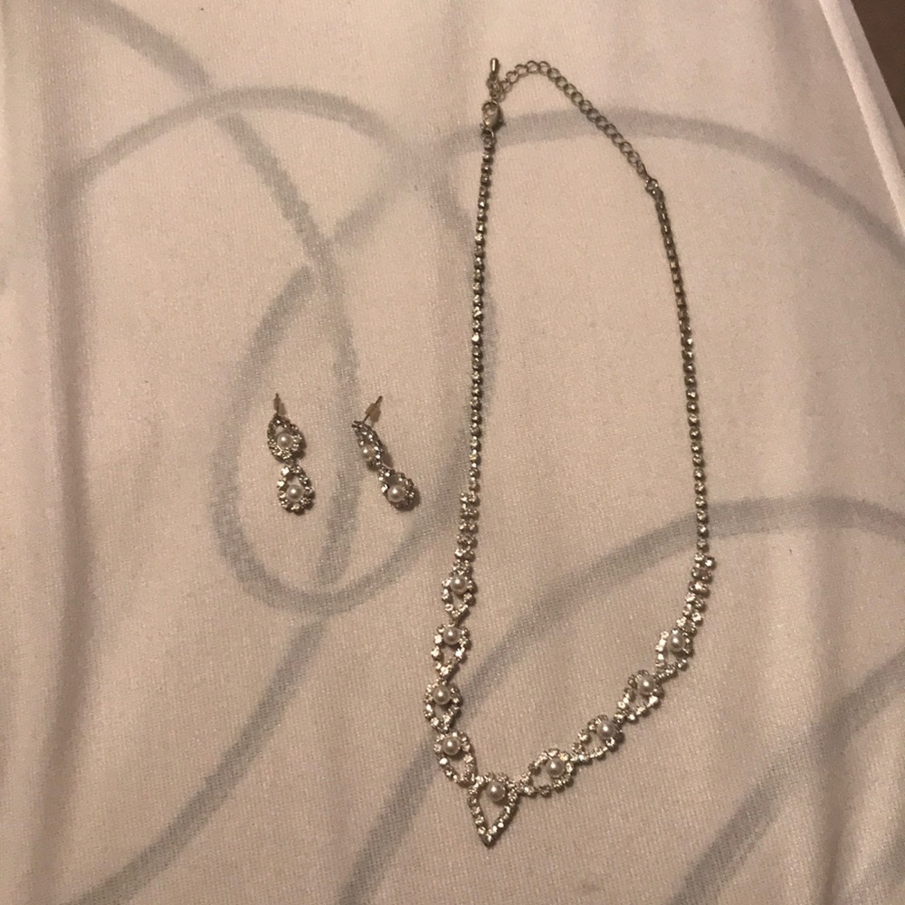 Necklace and Earring Set